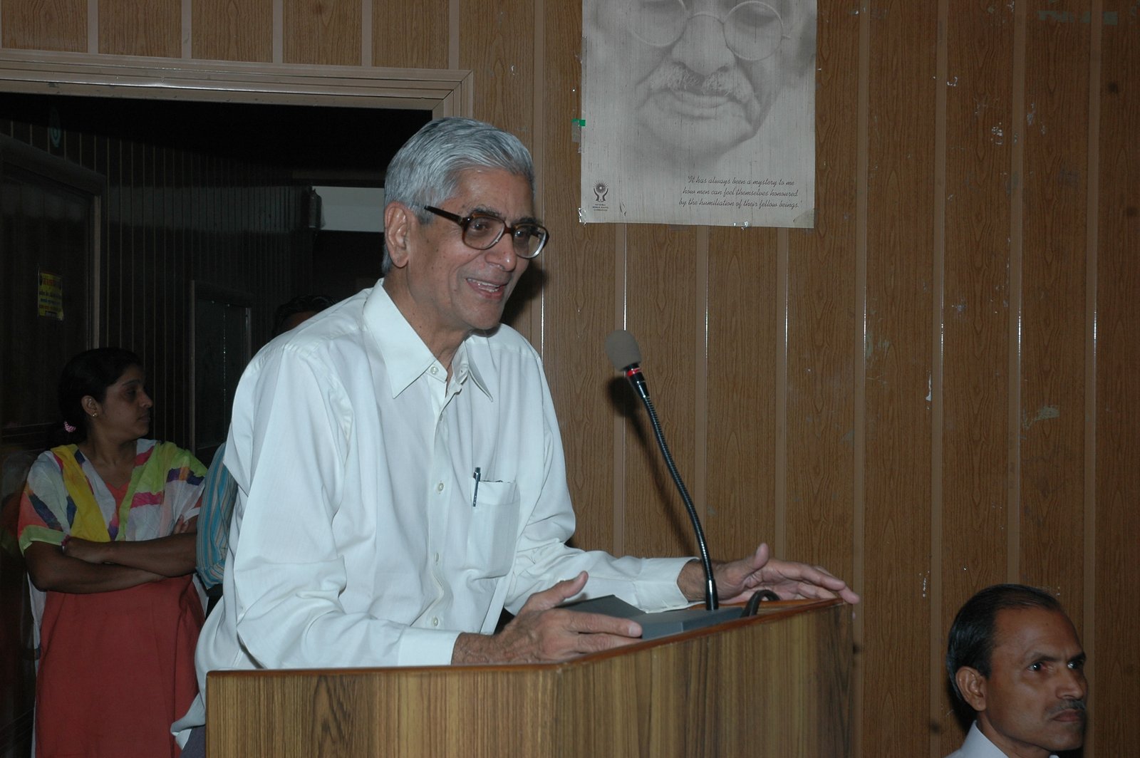 Dwadshar Seminar Session
